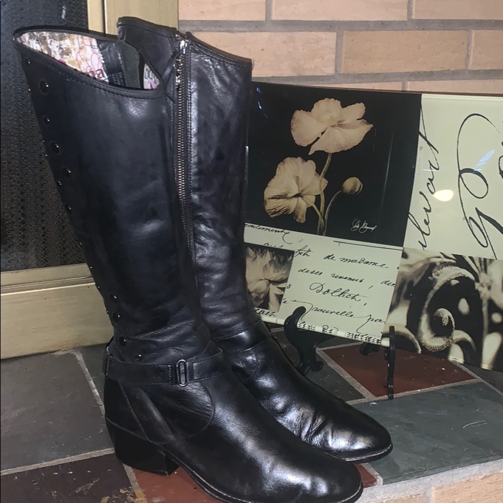 Libby Edelman Tall Riding Boots Size 8 Black Stud DB1 - Picture 9 of 16